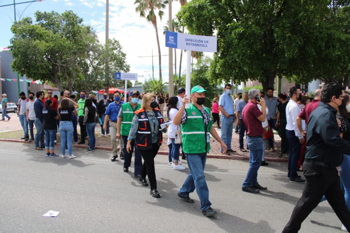 Image default
